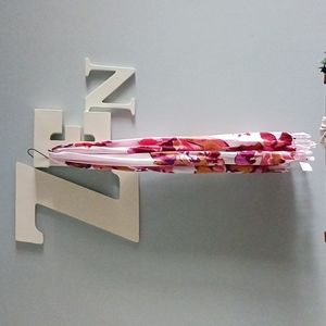 NWT Liz Claiborne Fringed Scarf